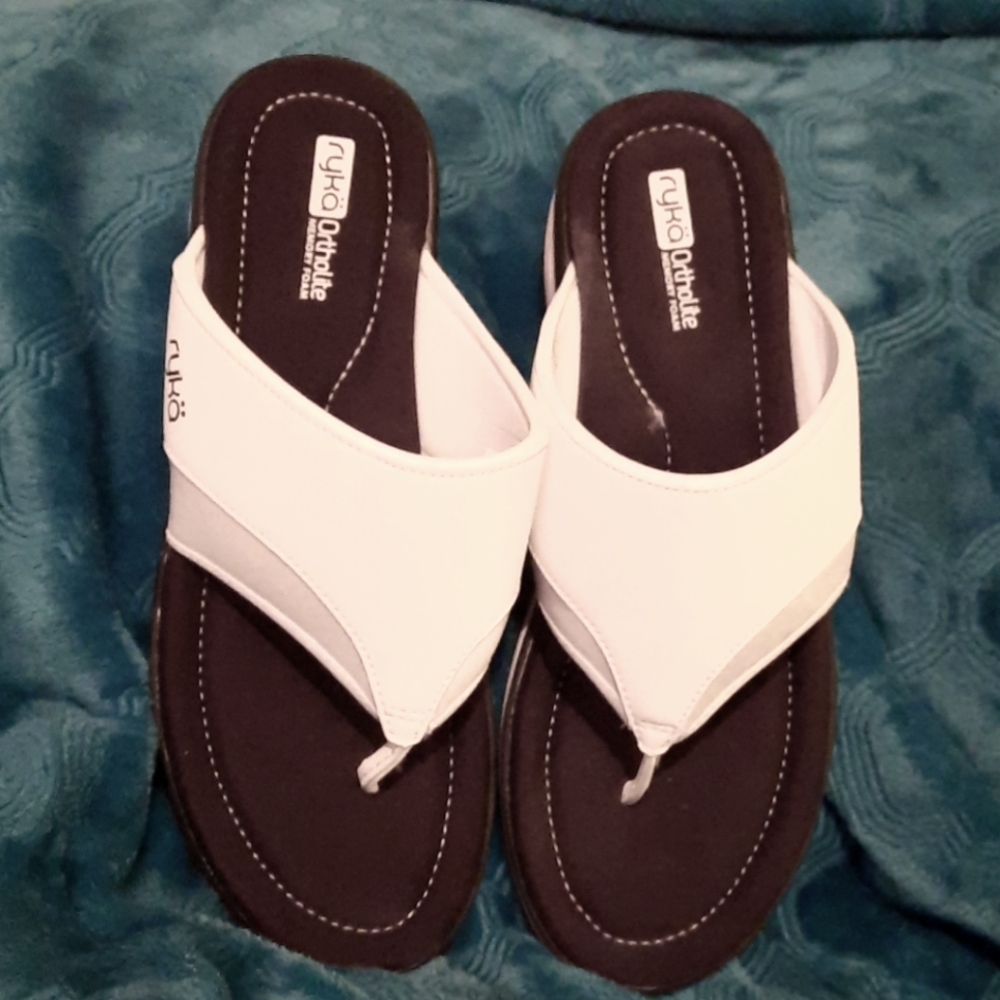 Ryka Natalia thong sandle